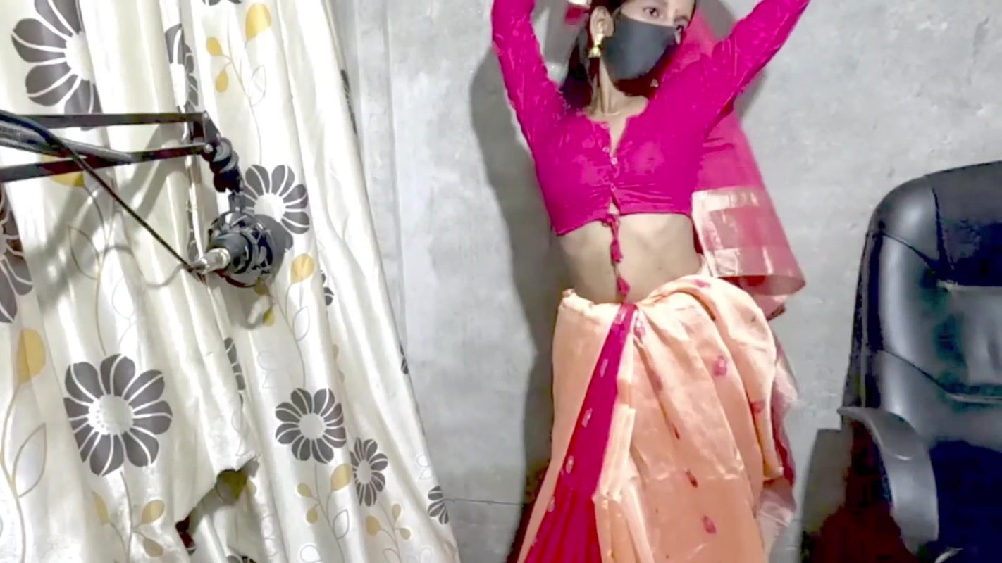 18 Year Old Girl Sexy Dance with Sharee.