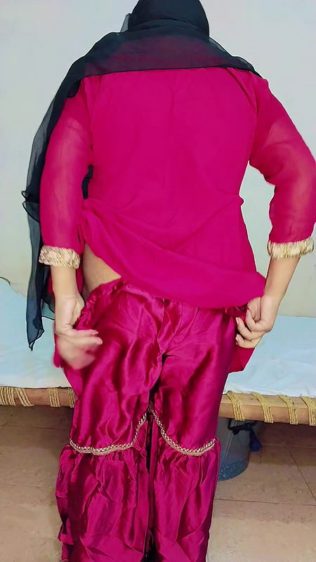 Indian girl fingering clear Hindi voice