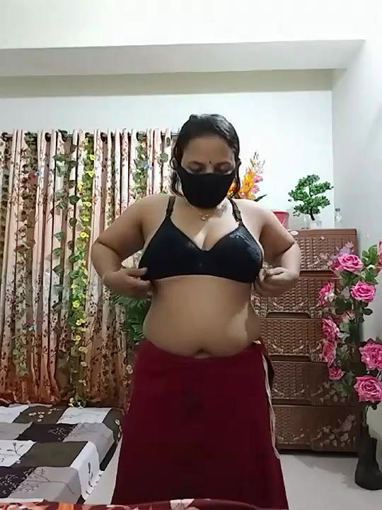 Payelsen Token show Squirt Hard