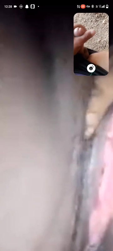 Village bhabi pussy show and bf masterbate