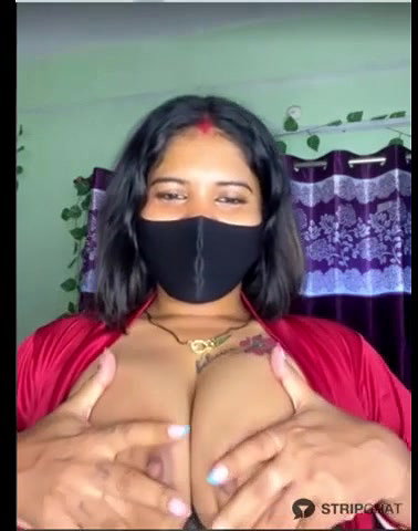 VHotSweti Pussy Finger on cam show 2videos