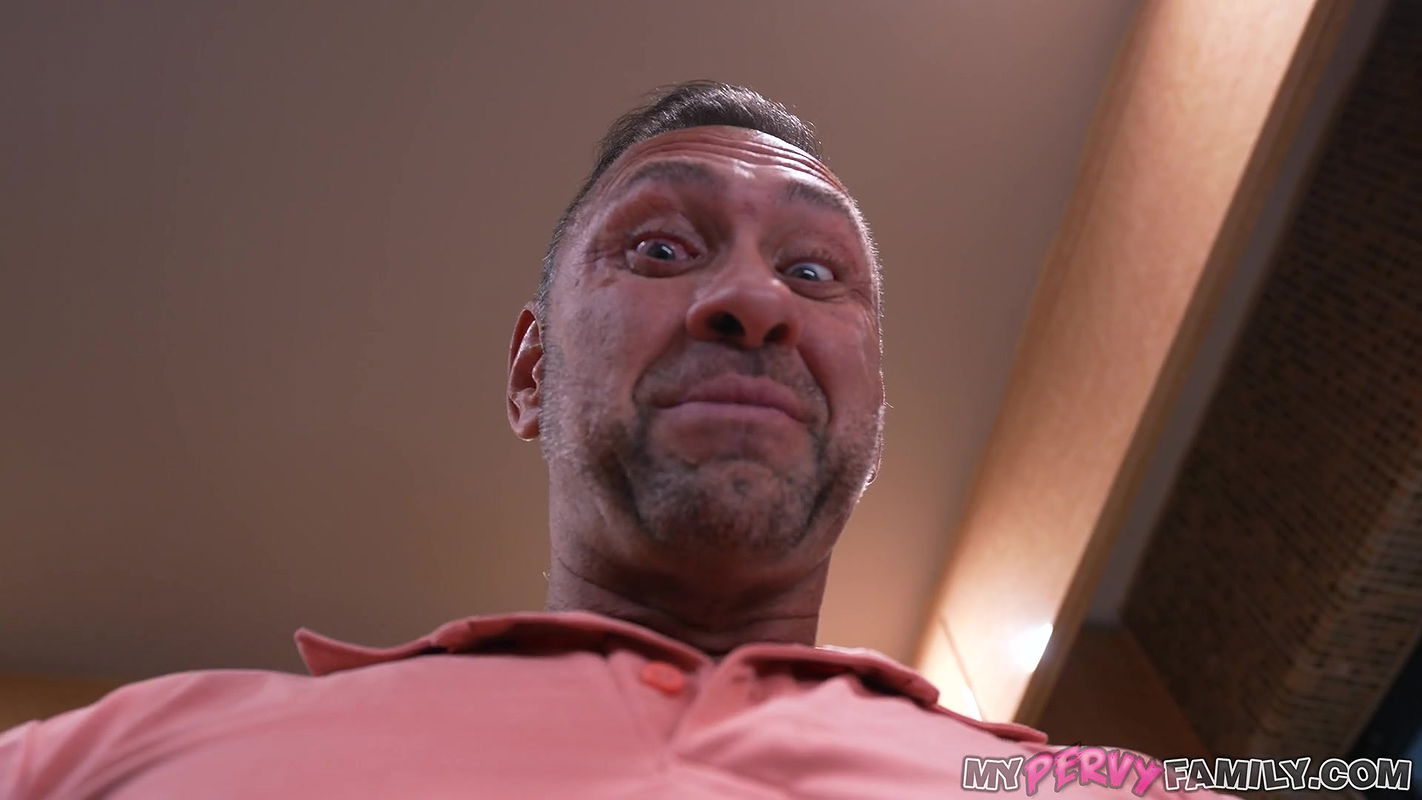 My Pervy Family with Della Cate in Black Friday Deals For Stepdad