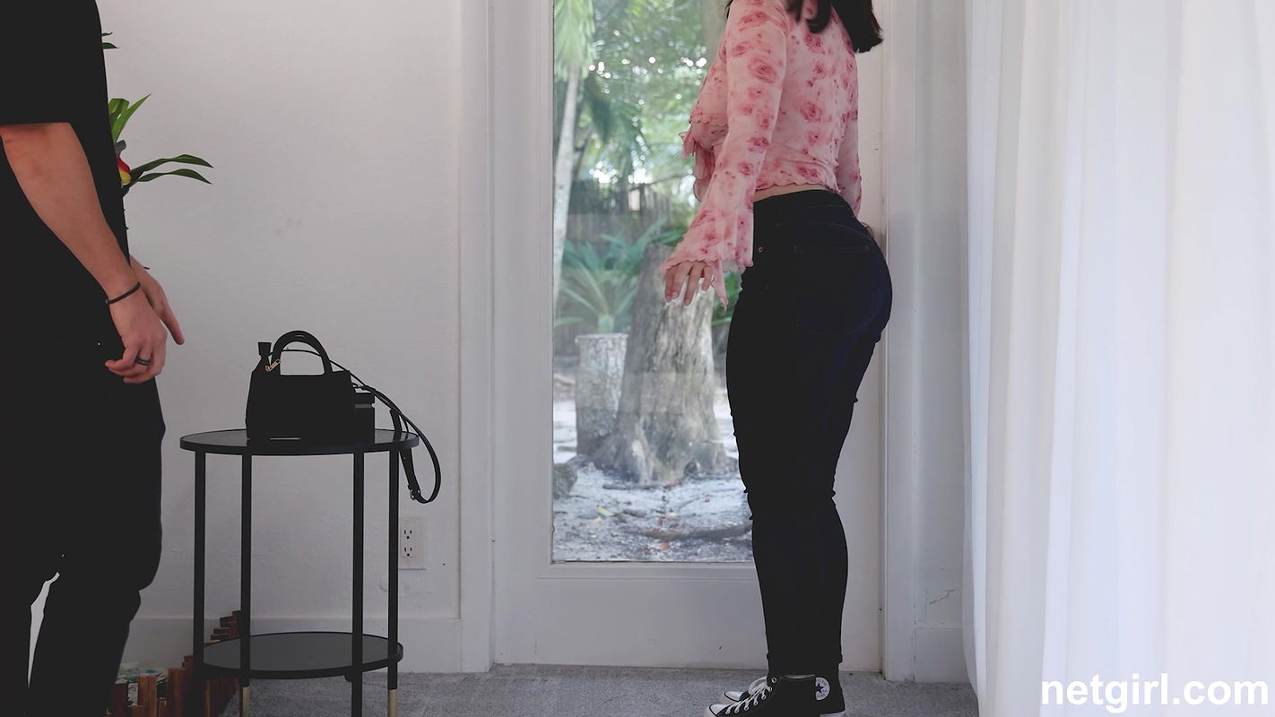 Net Girl with Ellie in Ellie Returns