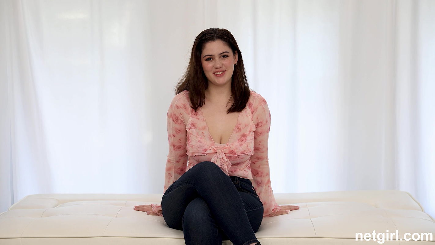 Net Girl with Ellie in Ellie Returns