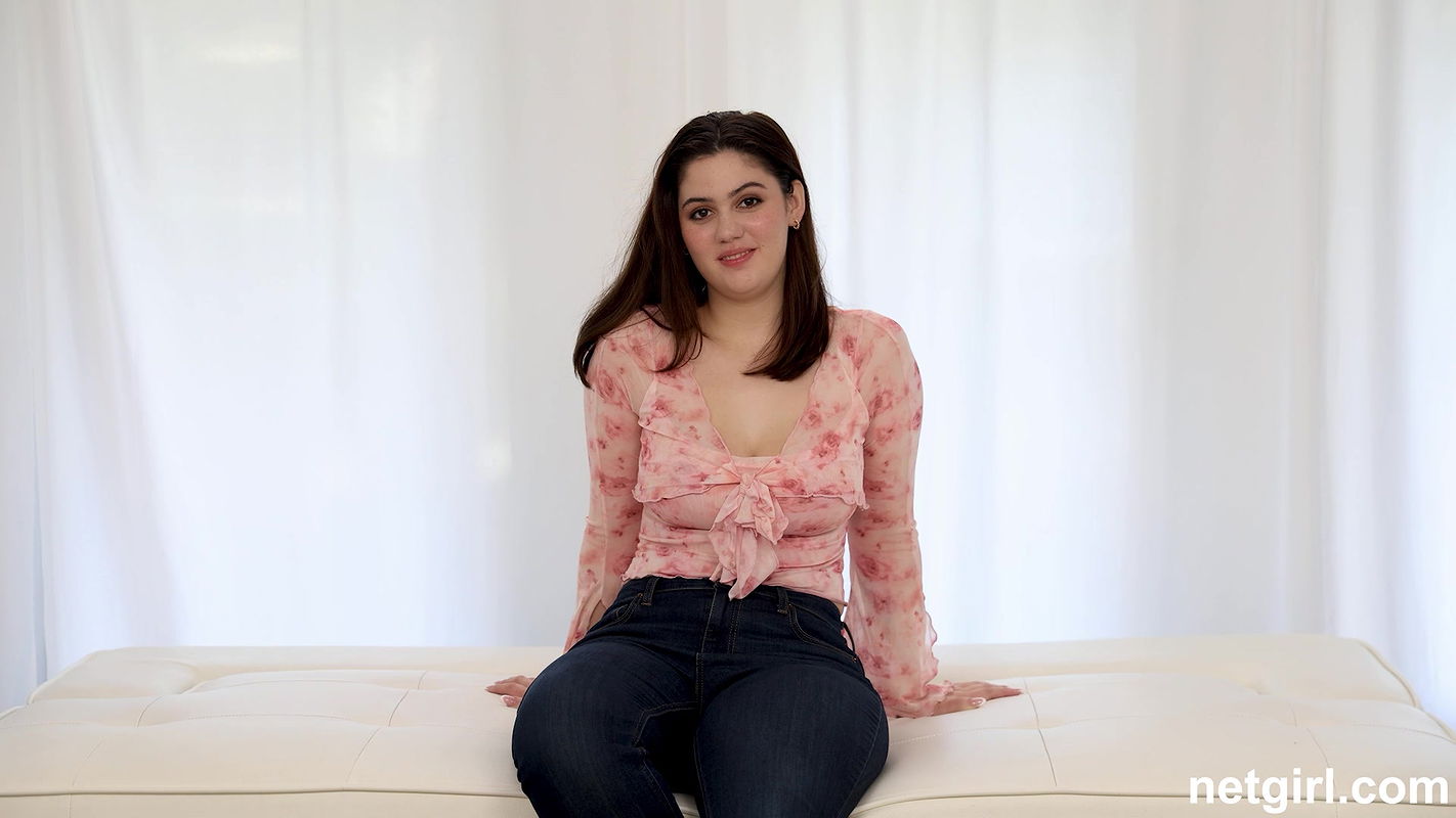 Net Girl with Ellie in Ellie Returns