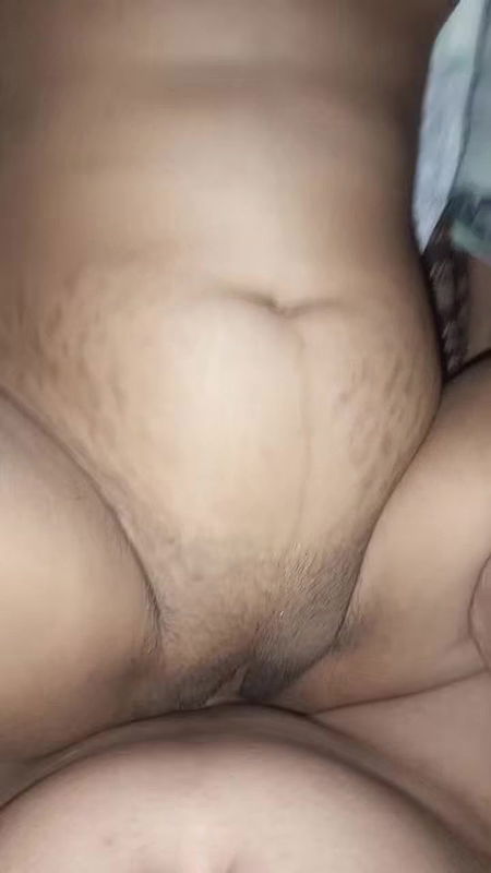 Jerry and Bhabhi sneaking into the guest room in the middle of the night. Bhabhi ko abhi raat ko guest room mai bulakar choda