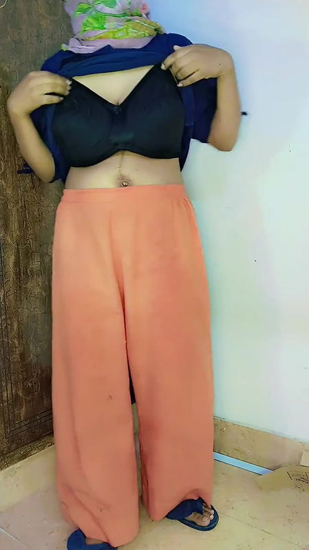 Desi Cousin ki Seal Tordi-Load moaning