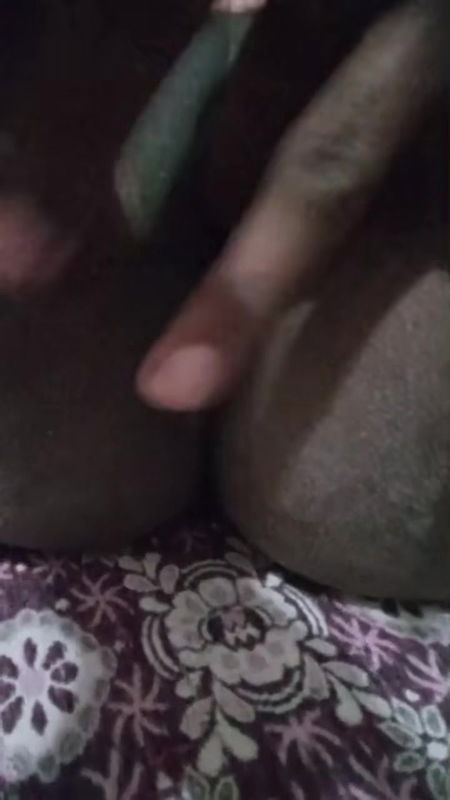 Alone bhabhi in bedroon