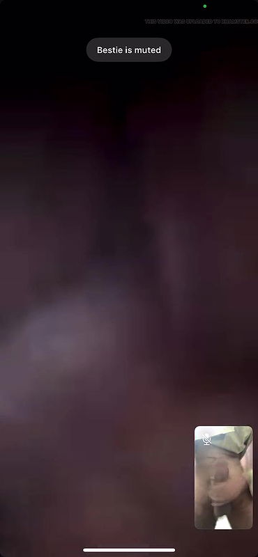 Girlfriend and boyfriend crazy extreme masturbate in video chat