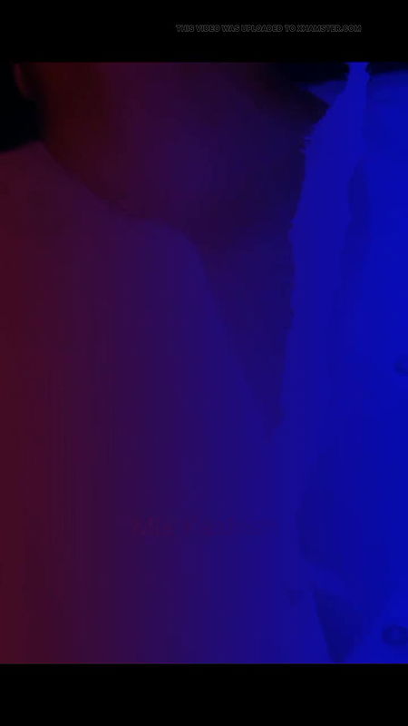 Mia feels very hot feelings