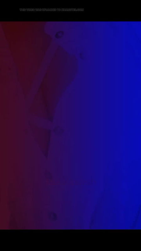 Mia feels very hot feelings