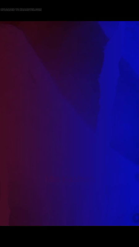 Mia feels very hot feelings