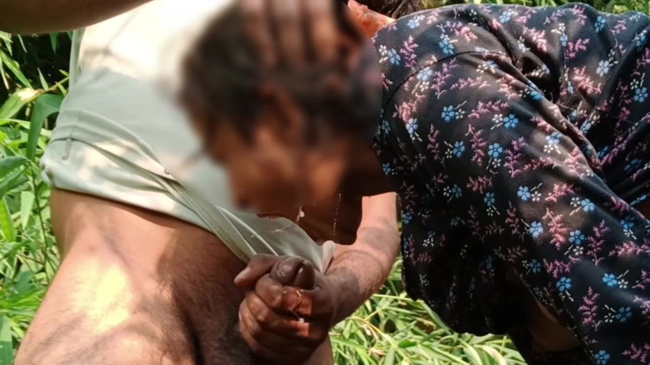 Big ass fucking .desi hard fucking doggy style