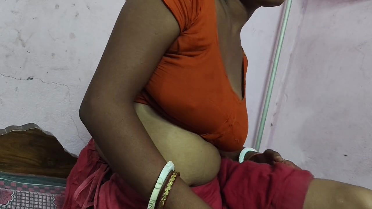 Bhabhi ki books aur chut