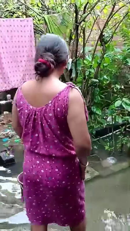 Desi grilfrend ke sath injoy outdoor