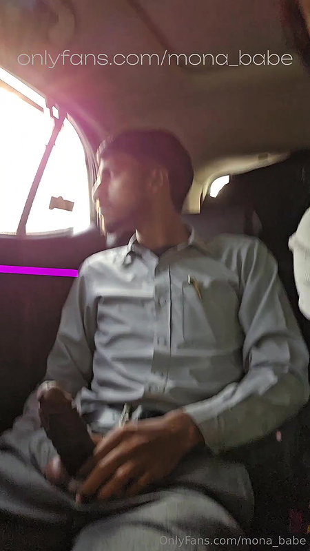 Desi shemale mona babe blowjob and Ass fuck in car