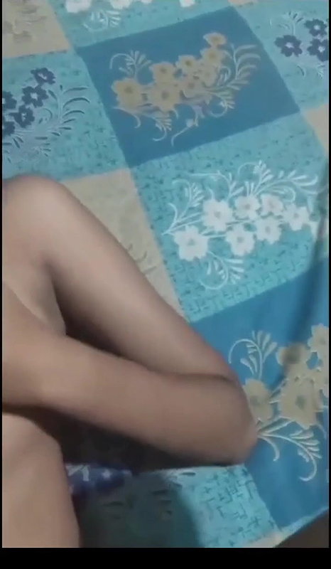 Slim Indian maal blowjob and hot sex with client