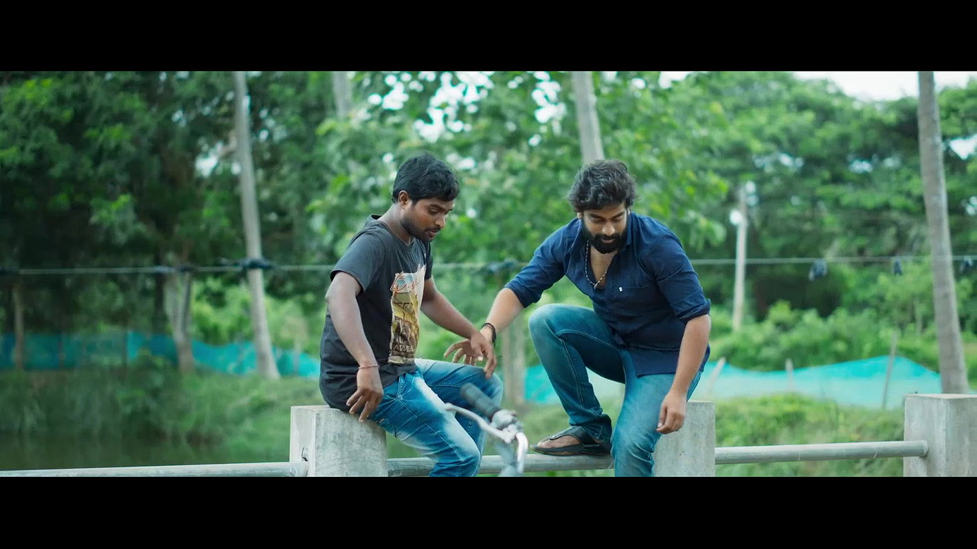 Komalee Prasad Hot Navel,Ass,Boob Seducing Song 2- Sasivadane 2025