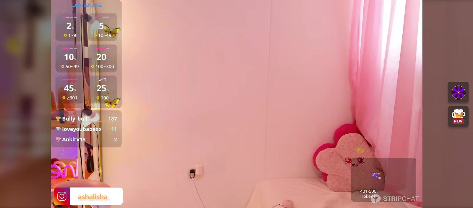 Horny chubby girl in SAREE STRIP sexy TEASE