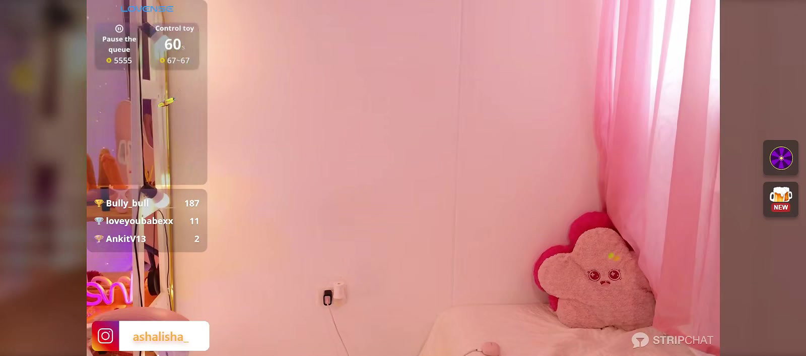 Horny chubby girl in SAREE STRIP sexy TEASE