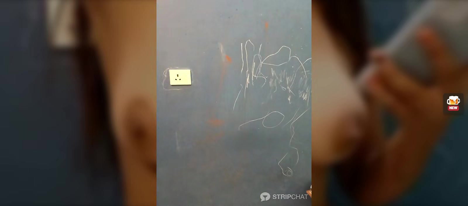 Horny Wife in sare Teasing by Showing her boobs