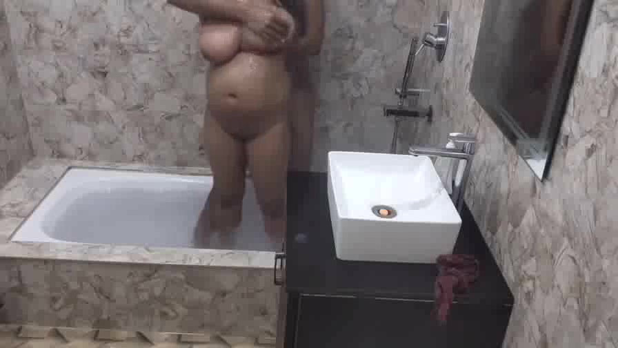 Busty Bhabi BJ in Bathroom with Lover Play