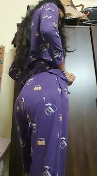 Hot Girl Removing Clothes Showing Body Update