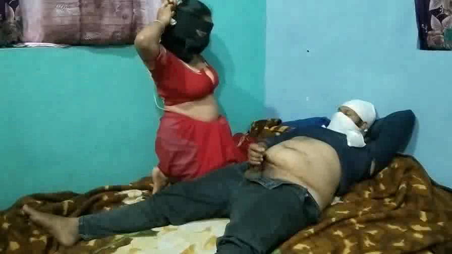 Married Bhabi Honeymoon Fuck