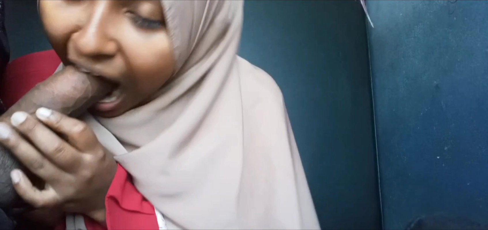 Hijabi girl sucking and ass fucking with lover