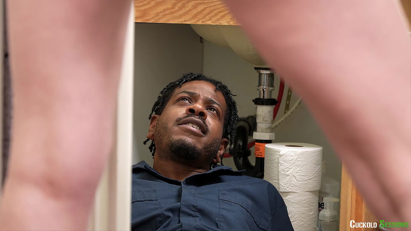 Cuckold Sessions with Olivia Madison in Olivia Madison Gets Her Fix From Plumber Kris Kixxx