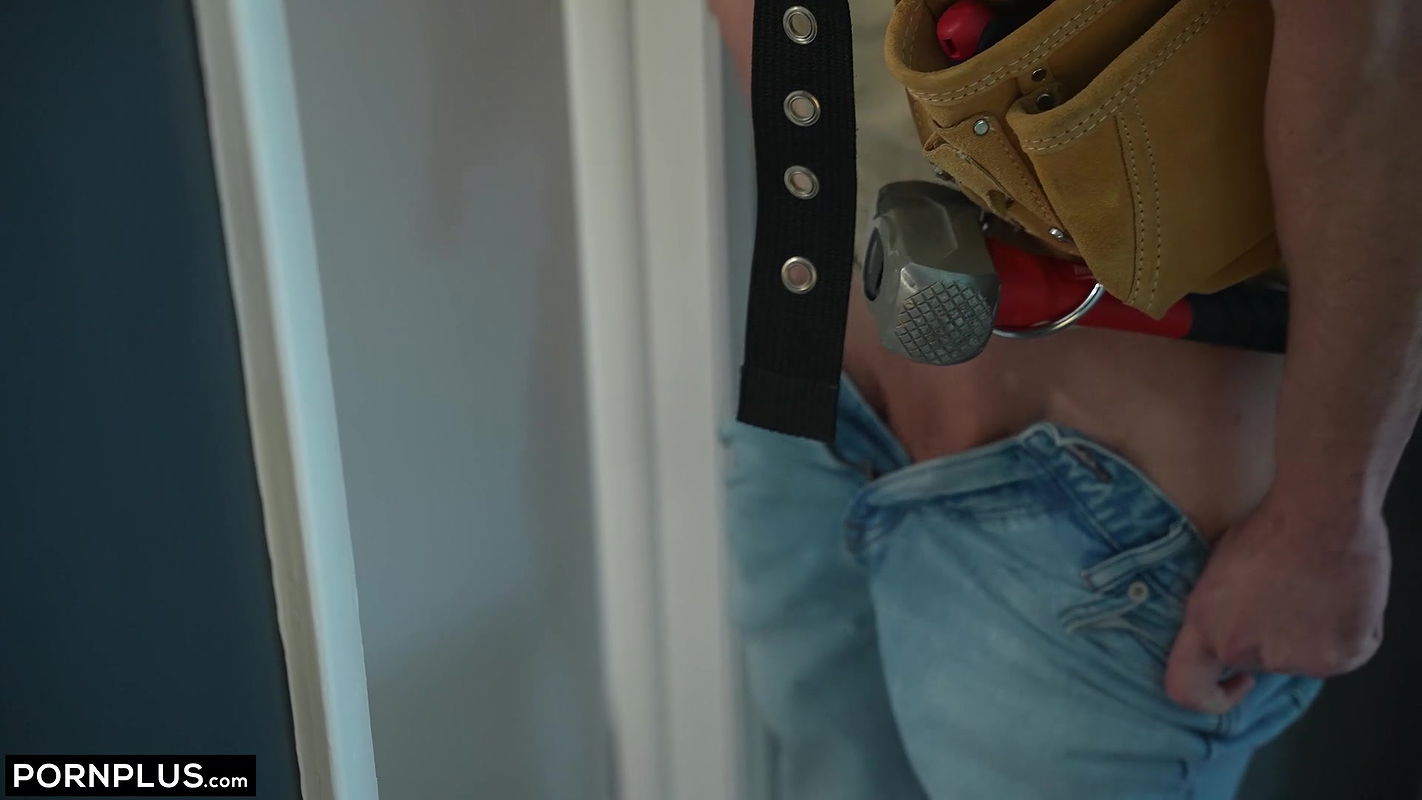 Porn Plus with Amira Mae in Fixing Her Pipes