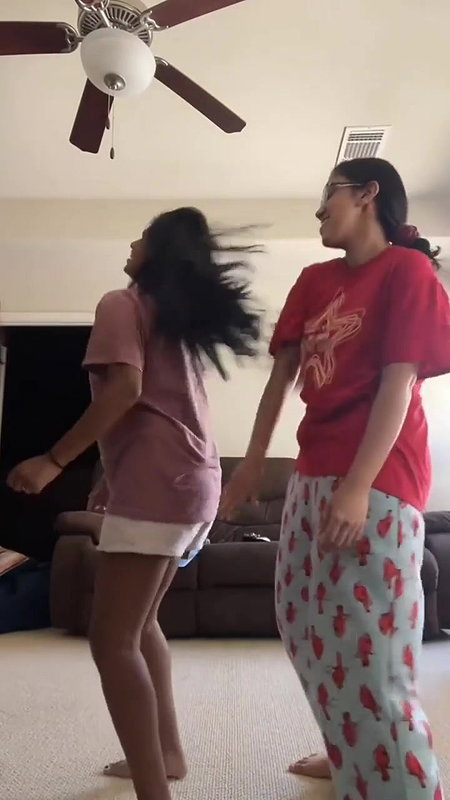 Desi girls big jiggling boobs in tshirt ans pants