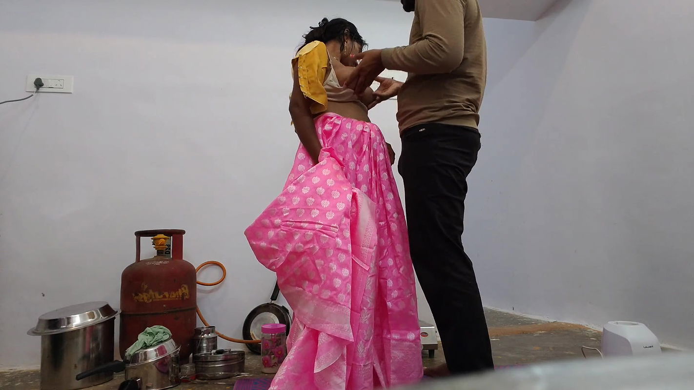 Bhai ne aapne bahan ko new Sadi dilai, bahan ne khush hokar aapne chhote bhai se aapni Gand Marva li – brother & sister sex- hindi sex