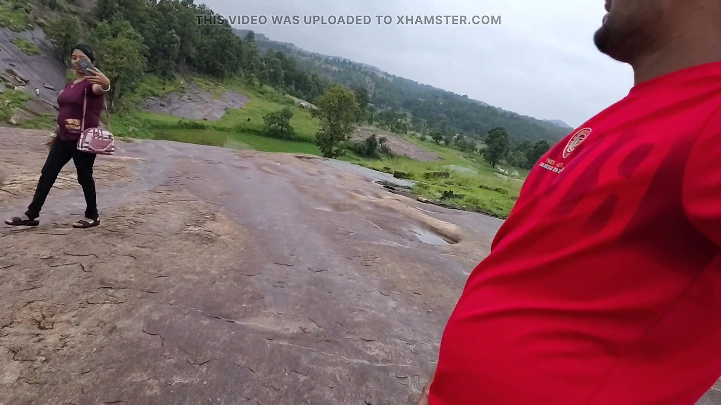 Turister Bhabhi Girl Hamari Ghar Wale Pahad Par Ghoom Aaye, Maine Usko Mere Ghar Le Gaya Aur Uski Gand Par Li – Indian Desi Bhabhi xxx