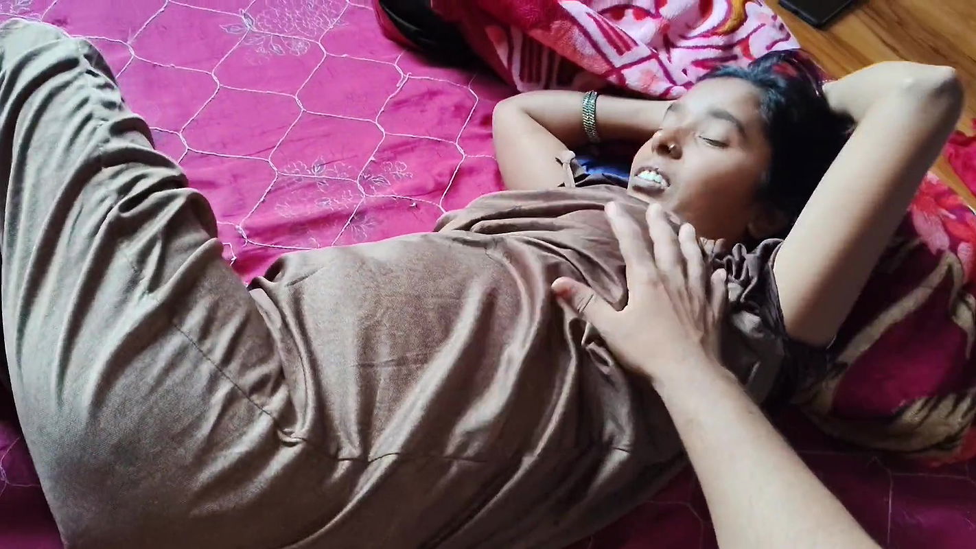 Young boy with his neighbor Bhabhi – Indian village desi hot bhabhi big pussy doggy style fucking – village bhabhi sex xxx