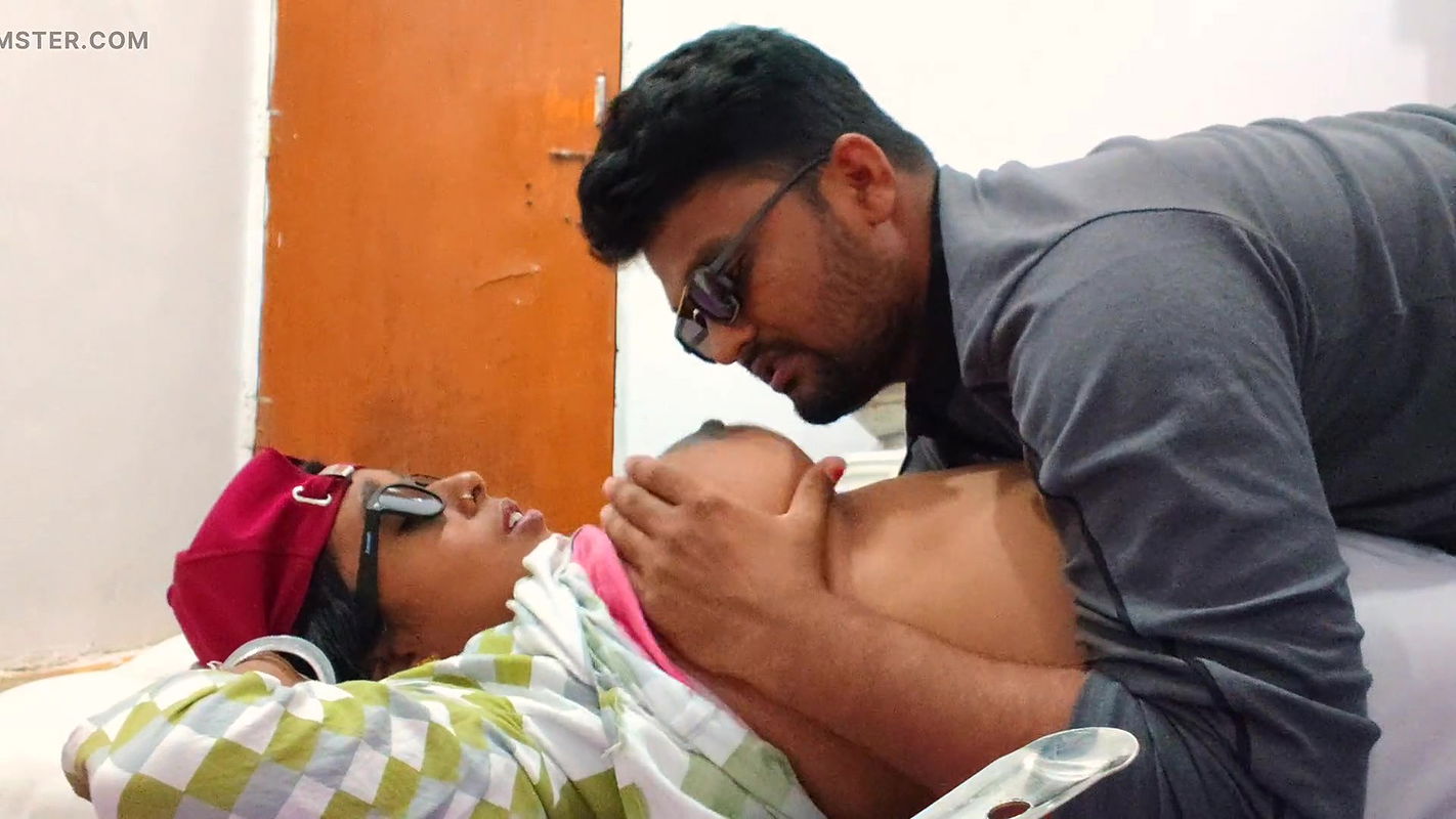 Bhai aapne chhote bahan ke boobs bade moj se chus raha he – desi village girl boobs suking young boy – big nipples and beautiful boobs