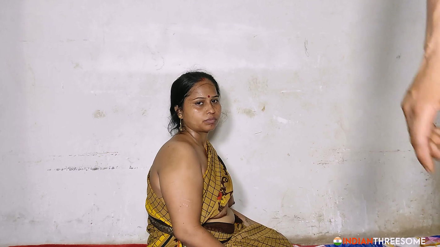 Big Boobs Horny Indian MILF Bhabhi Blowjob Doggystyle Sex