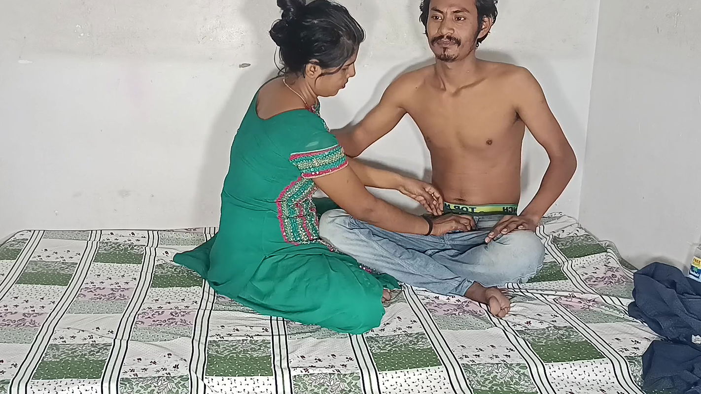 Tang Utha Kay Chodo Indian Wife Asking for Deep Pussy Fucking