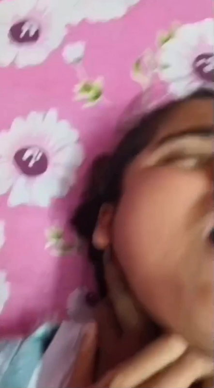 Beautiful girlfriend hairy pussy Fucking with lover