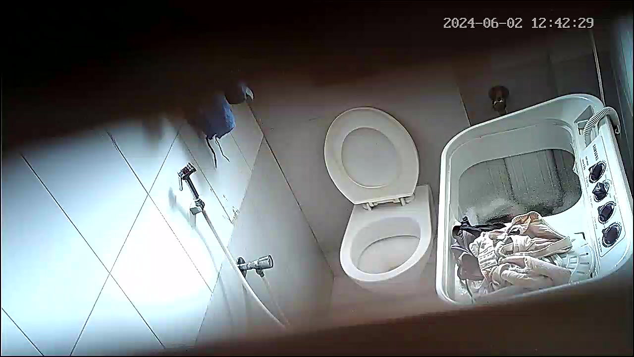 Busty Wife Hidden Cam Bathroom 12vids 7pics Total One hour length videos 23