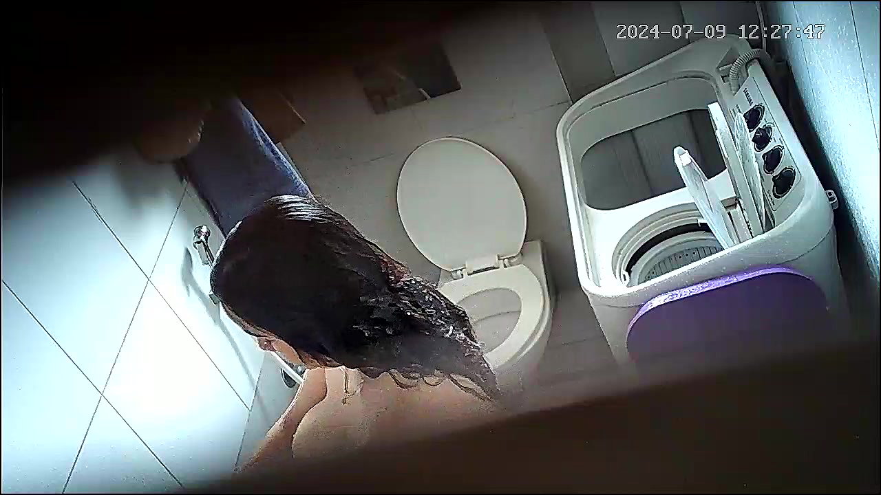 Busty Wife Hidden Cam Bathroom 12vids 7pics Total One hour length videos 29