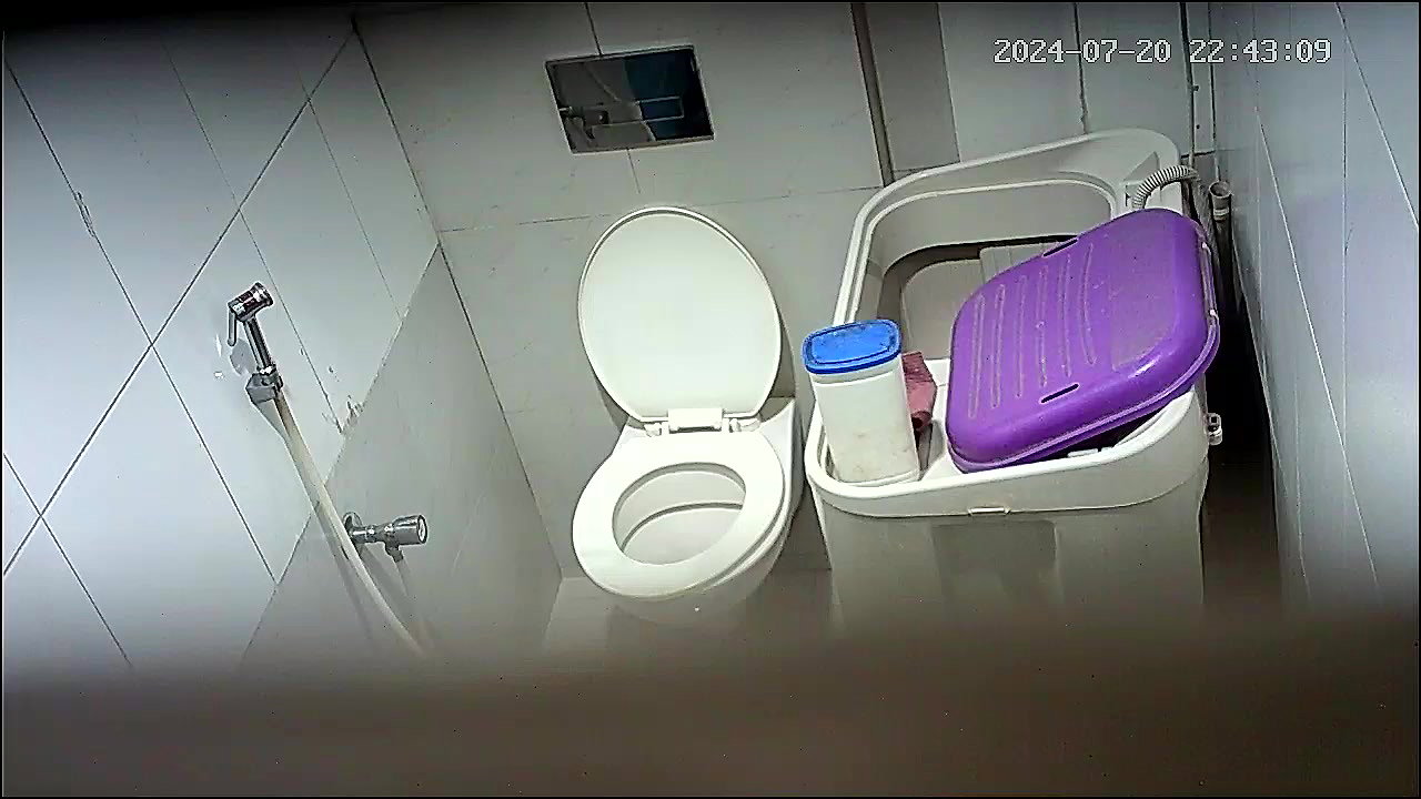 Busty Wife Hidden Cam Bathroom 12vids 7pics Total One hour length videos 213