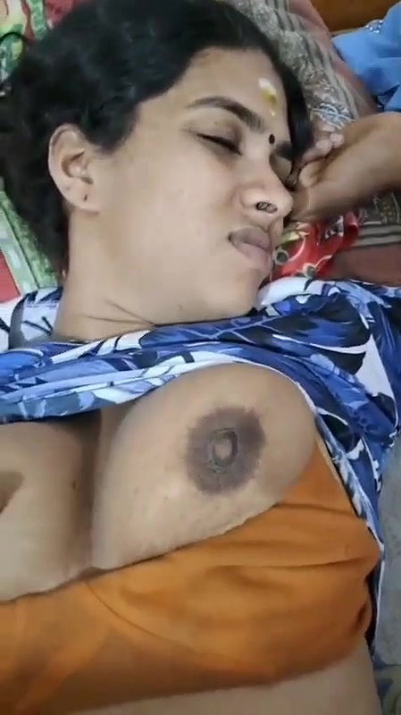 Big boobs mallu hot friend wife in sex affair