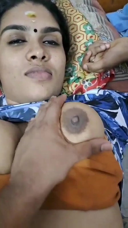 Big boobs mallu hot friend wife in sex affair