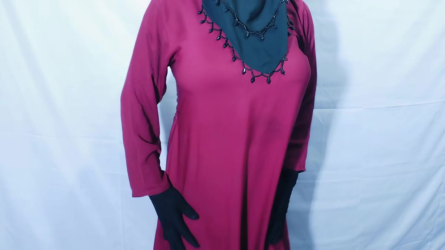 Hot Hijabi Muslim Teen Rims Ass and Fucked Hard By Bhaijaan