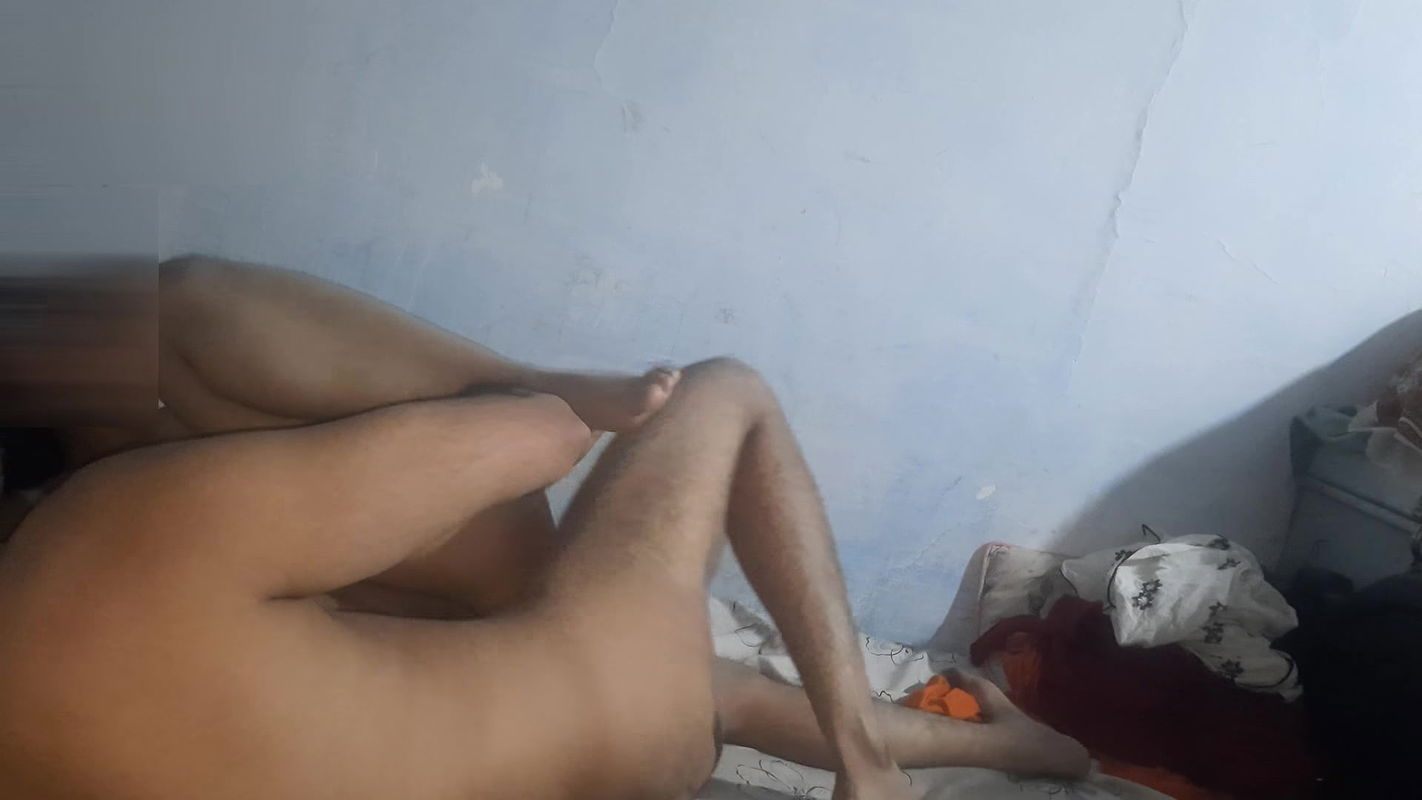 pakistani girl makes me cum faster with her tight pussy