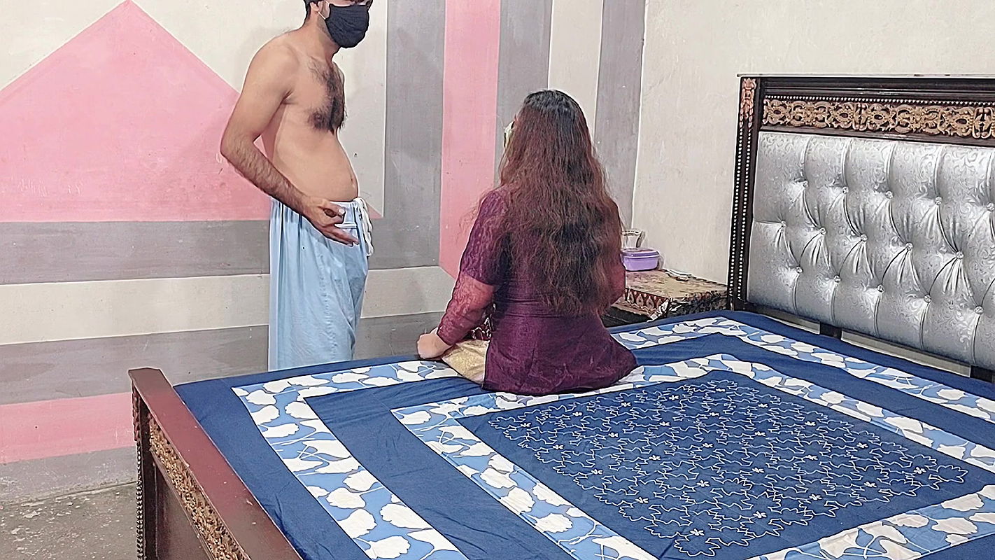Bhabhi Room ki Safai kr Rahi thi Dever ny Ghori bana k Chod diya Indian Desi Bhabhi Doggystyle Anal Fuck Best Blowjob Clear Hind