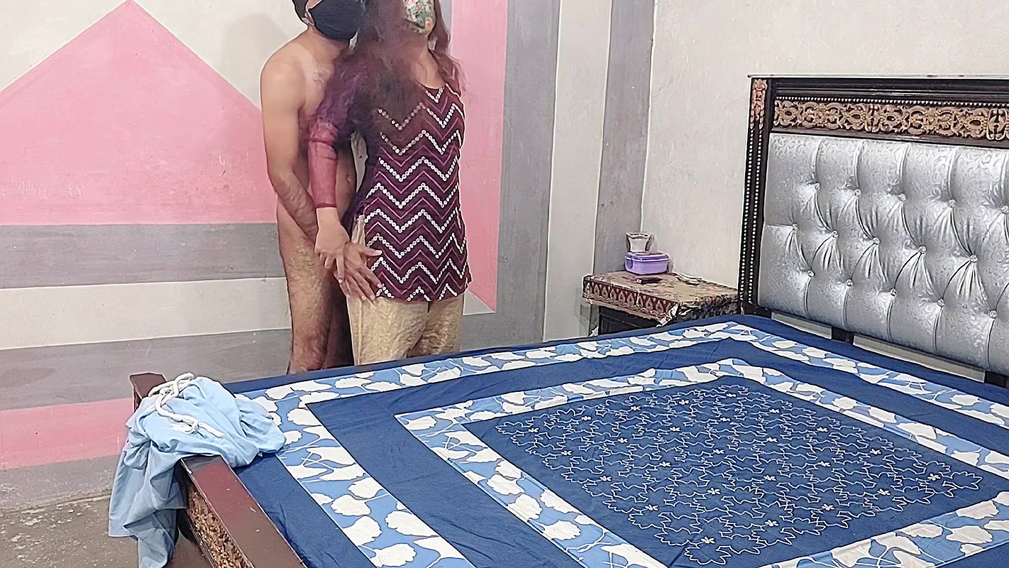 Bhabhi Room ki Safai kr Rahi thi Dever ny Ghori bana k Chod diya Indian Desi Bhabhi Doggystyle Anal Fuck Best Blowjob Clear Hind