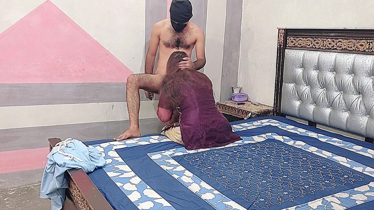 Bhabhi Room ki Safai kr Rahi thi Dever ny Ghori bana k Chod diya Indian Desi Bhabhi Doggystyle Anal Fuck Best Blowjob Clear Hind