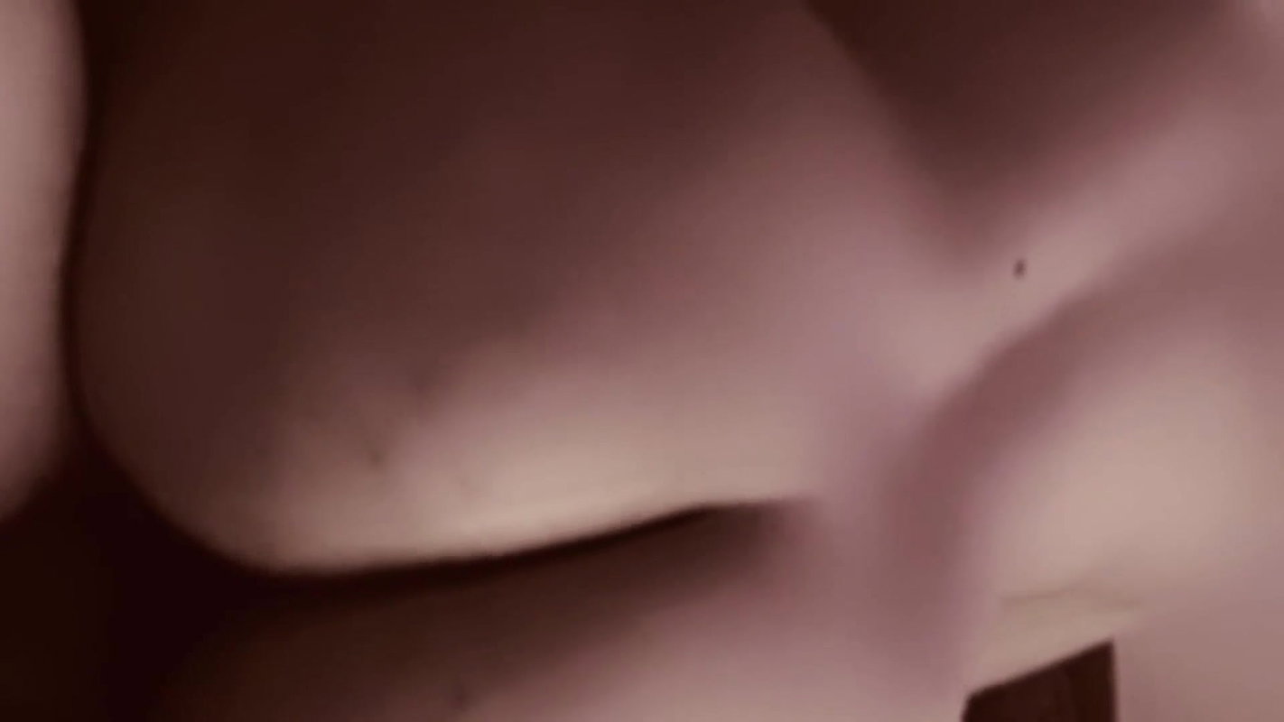 Big ass beautiful mature hot sexy kolkata bhabi raiding hard fuck with her hasband in honeymoon